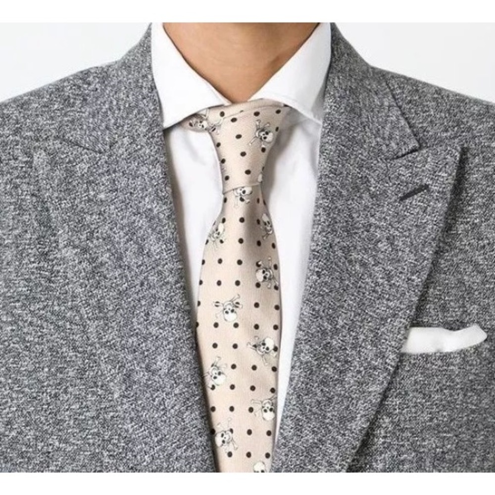 Dolce & Gabbana skull tie silk beige NWT $275